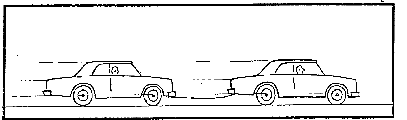 To jest ciężarówka, która ciągnie samochód.